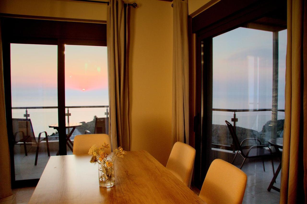 Melikiron Luxury Apartments Áyios Nikítas エクステリア 写真