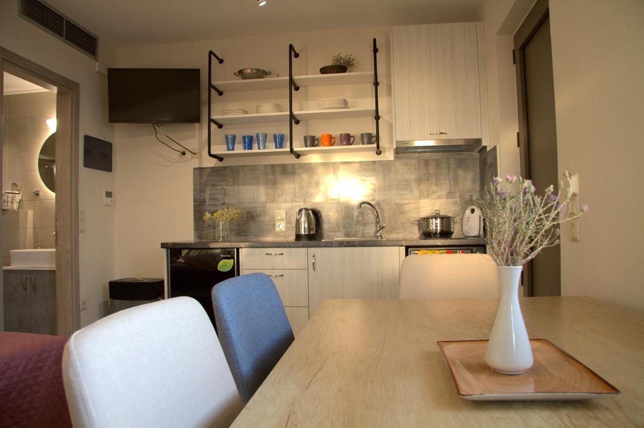 Melikiron Luxury Apartments Áyios Nikítas エクステリア 写真