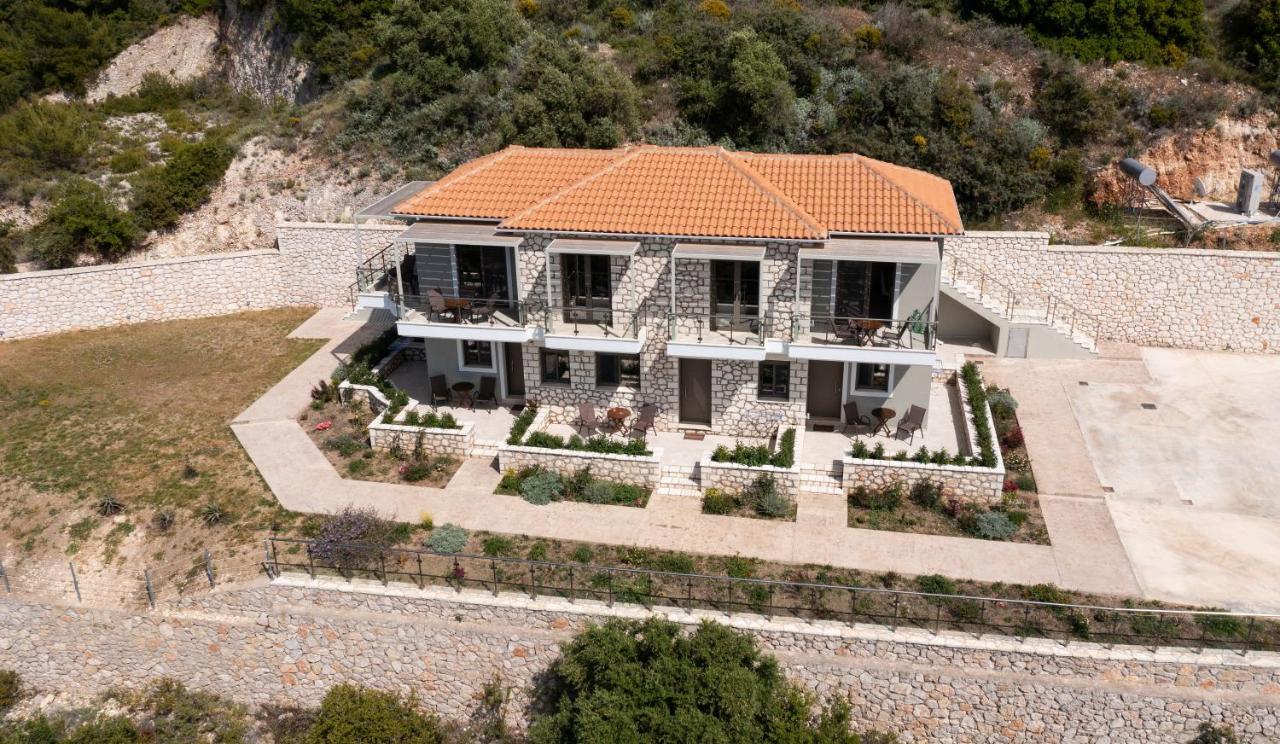 Melikiron Luxury Apartments Áyios Nikítas エクステリア 写真