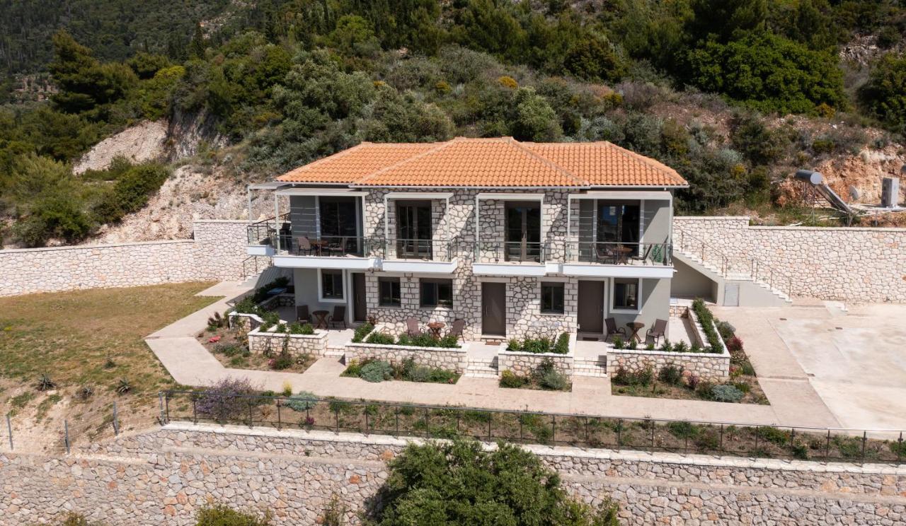 Melikiron Luxury Apartments Áyios Nikítas エクステリア 写真