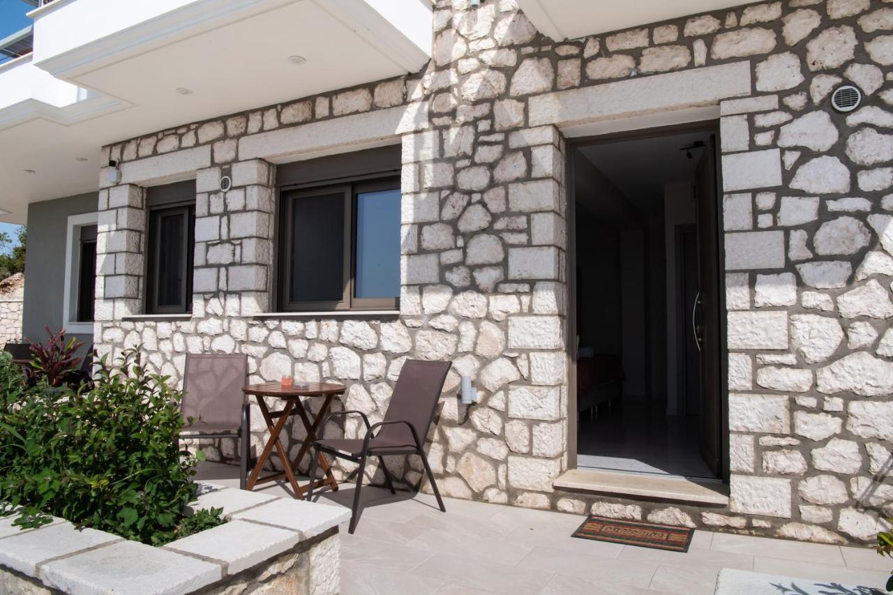 Melikiron Luxury Apartments Áyios Nikítas エクステリア 写真