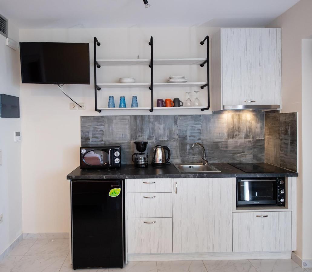 Melikiron Luxury Apartments Áyios Nikítas エクステリア 写真