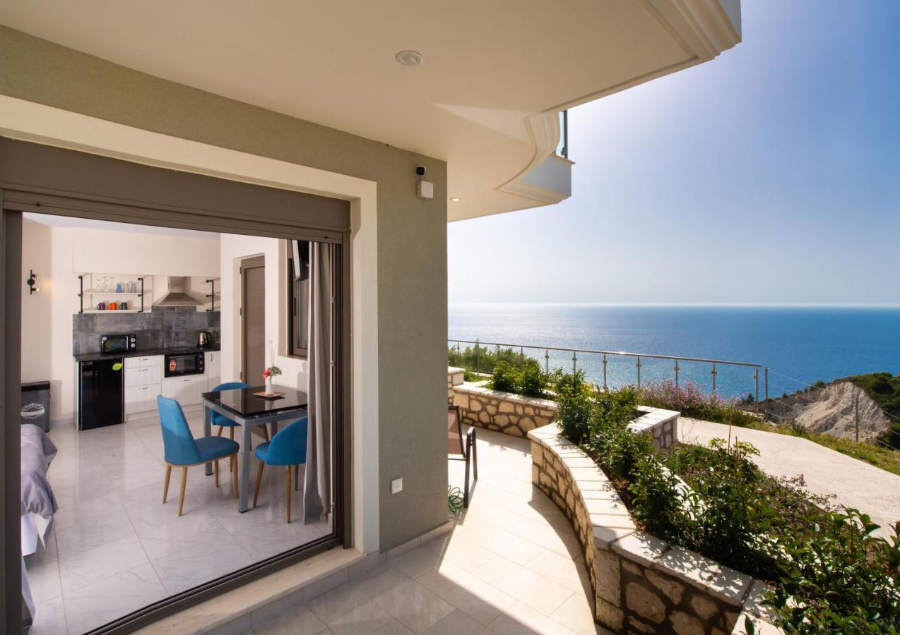 Melikiron Luxury Apartments Áyios Nikítas エクステリア 写真