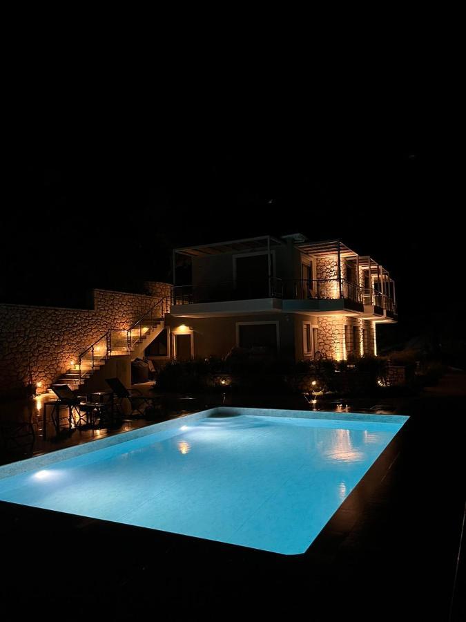 Melikiron Luxury Apartments Áyios Nikítas エクステリア 写真